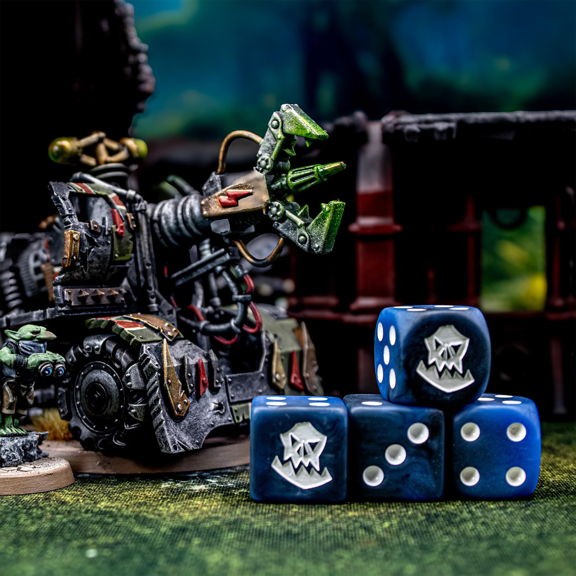 Amazon.com: Baron of Dice Orc Resin Dice - Set of 25 (Square